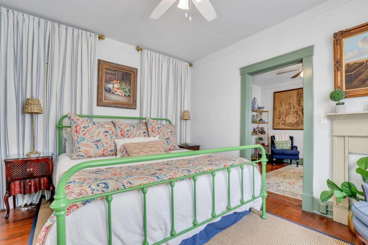 The Graham On Oglethorpe Square Villa Savannah Bagian luar foto