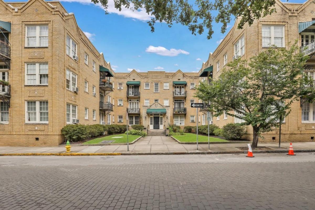 The Graham On Oglethorpe Square Villa Savannah Bagian luar foto